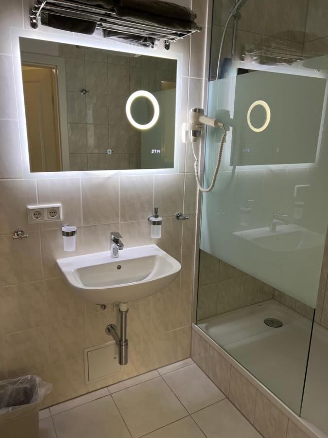 Souterrain Studio-Apartment Nuremberg Luaran gambar